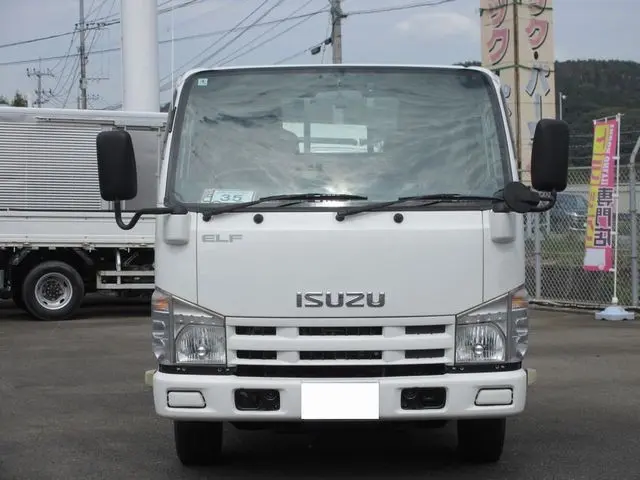 いすゞ エルフ TKG-NHR85A(2WD)の写真4