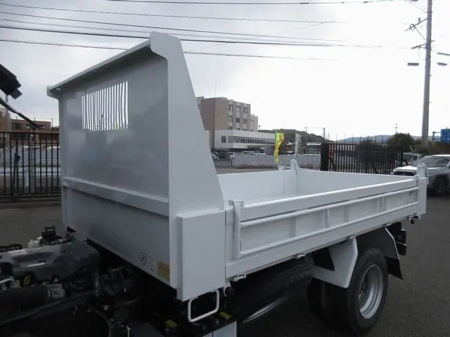 いすゞ エルフ TKG-NHR85A(2WD)の写真18