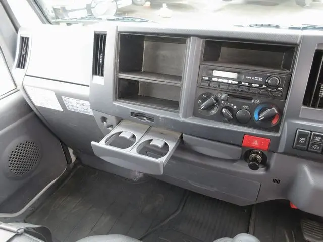いすゞ エルフ TKG-NHR85A(2WD)の写真39