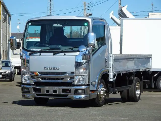いすゞ エルフ 2RG-NMR88R(2WD)の写真1
