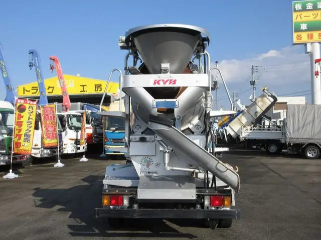 いすゞ エルフ TPG-NKR85N(2WD)の写真7