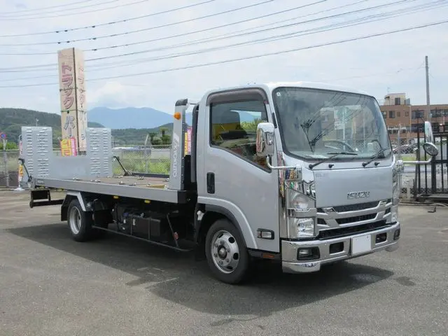 いすゞ エルフ 2RG-NPR88AN(2WD)の写真7