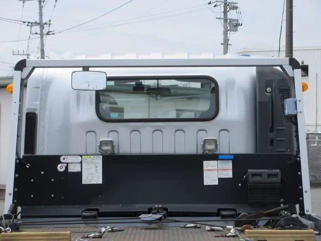 いすゞ エルフ 2RG-NPR88AN(2WD)の写真13