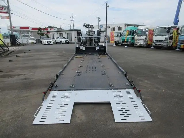 いすゞ エルフ 2RG-NPR88AN(2WD)の写真18