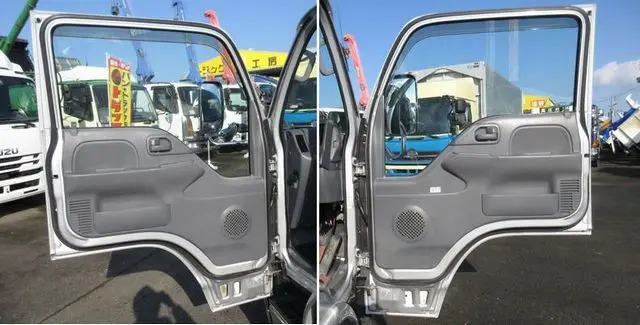 いすゞ エルフ TPG-NKR85N(2WD)の写真31