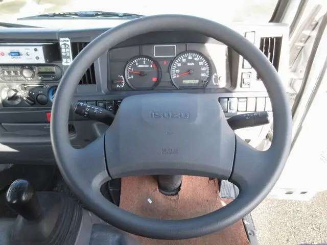 いすゞ エルフ TPG-NKR85N(2WD)の写真35