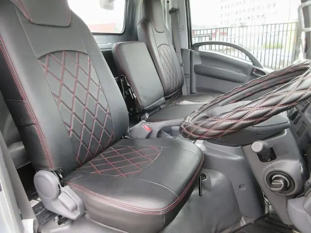 いすゞ エルフ 2RG-NPR88AN(2WD)の写真37