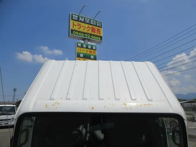 いすゞ エルフ TKG-NHR85A(2WD)の写真5