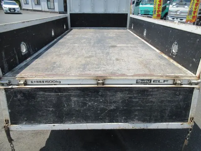 いすゞ エルフ TKG-NHR85A(2WD)の写真11