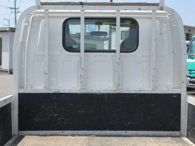 いすゞ エルフ TKG-NHR85A(2WD)の写真12