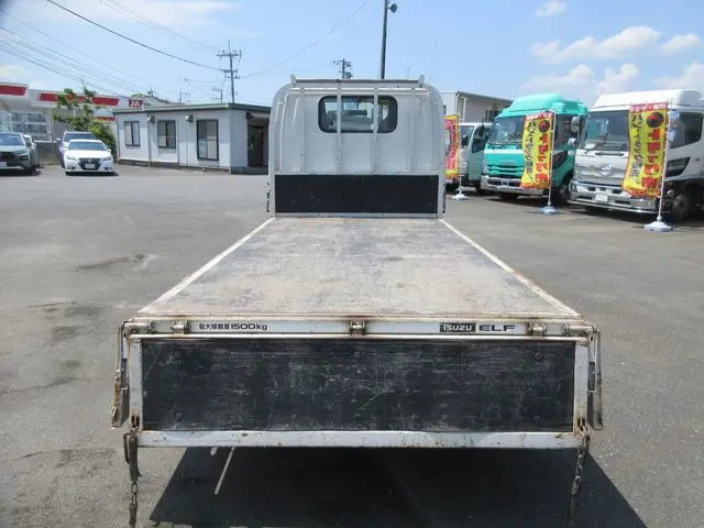 いすゞ エルフ TKG-NHR85A(2WD)の写真13