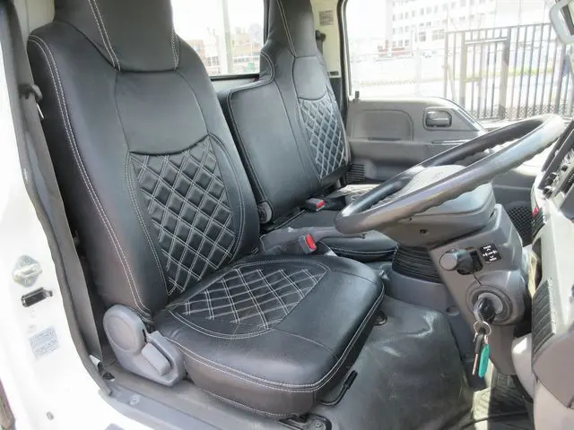 いすゞ エルフ TKG-NHR85A(2WD)の写真25