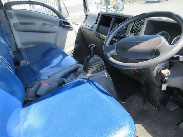 いすゞ エルフ TKG-NMR85N(2WD)の写真45