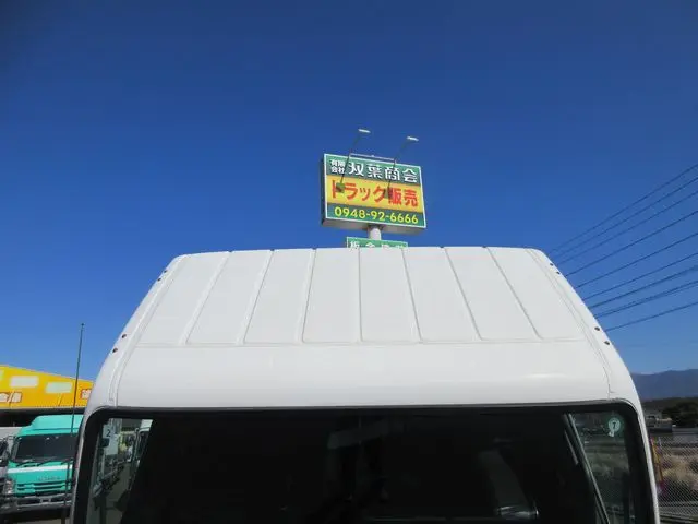 三菱 キャンター TPG-FEB80(2WD)の写真5