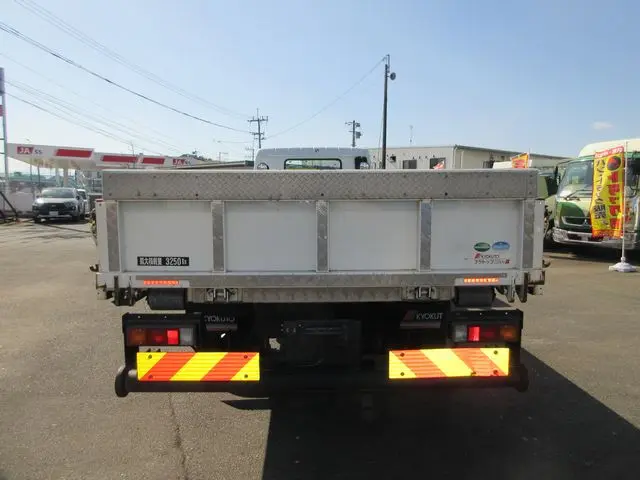 三菱 キャンター TPG-FEB80(2WD)の写真8