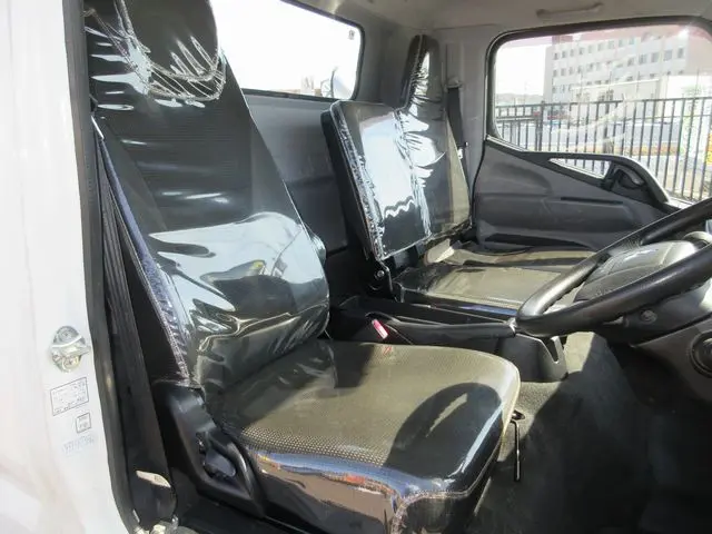 三菱 キャンター TPG-FEB80(2WD)の写真39