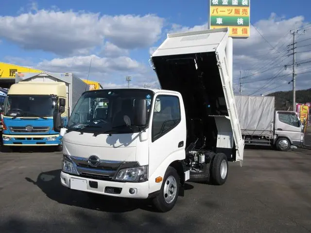 日野 デュトロ 2RG-XZU600T(2WD)の写真1