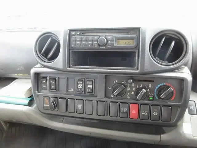 トヨタ ダイナ TKG-XZU655(2WD)の写真31