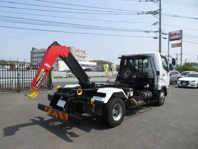 三菱 ファイター 2KG-FK71F(2WD)の写真2