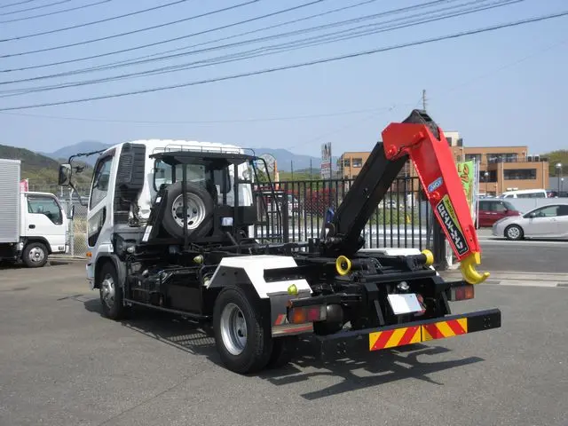 三菱 ファイター 2KG-FK71F(2WD)の写真11