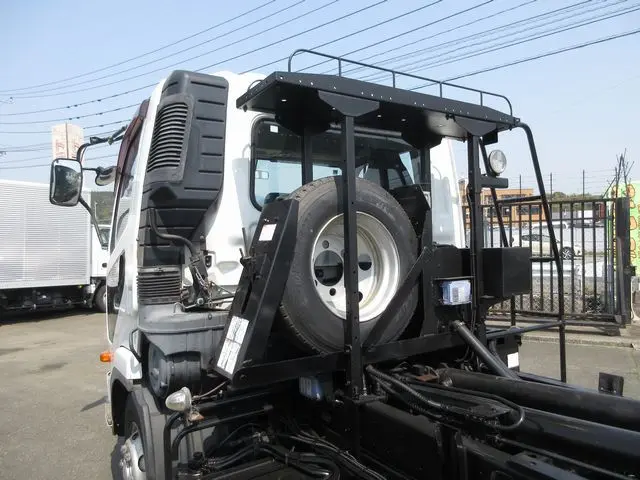 三菱 ファイター 2KG-FK71F(2WD)の写真16