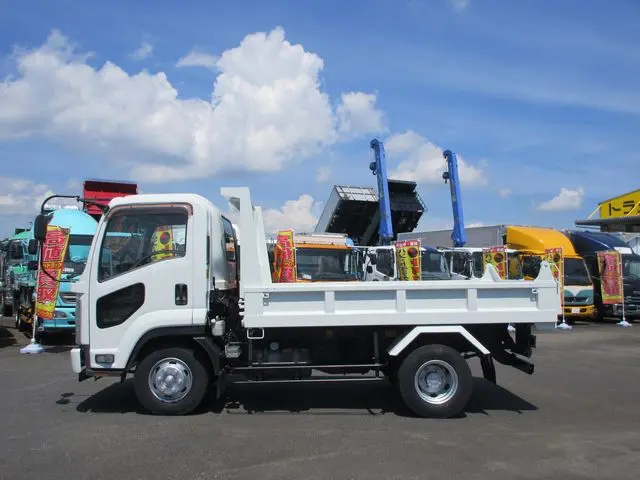 いすゞ フォワード TKG-FRR90S1(2WD)の写真9