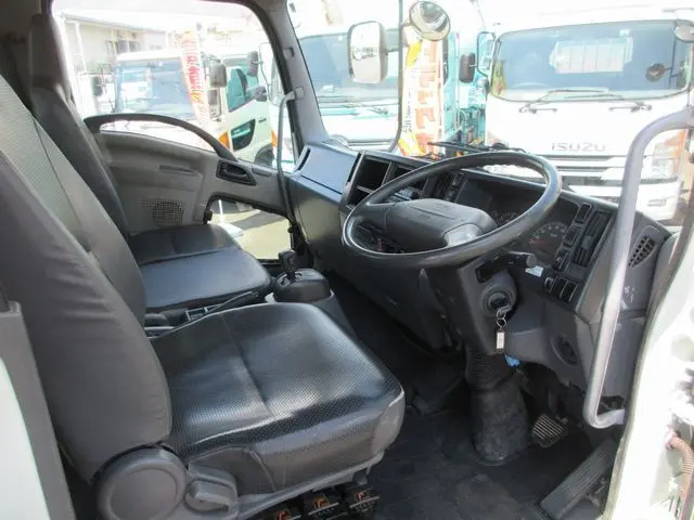 いすゞ フォワード TKG-FRR90S1(2WD)の写真37