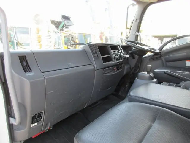 いすゞ フォワード TKG-FRR90S1(2WD)の写真39