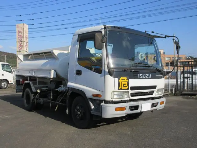 いすゞ フォワード KK-FRR35D4S(2WD)の写真3