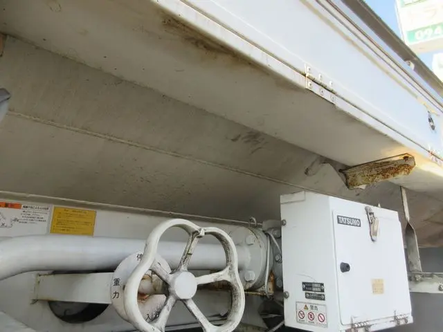 いすゞ フォワード KK-FRR35D4S(2WD)の写真26