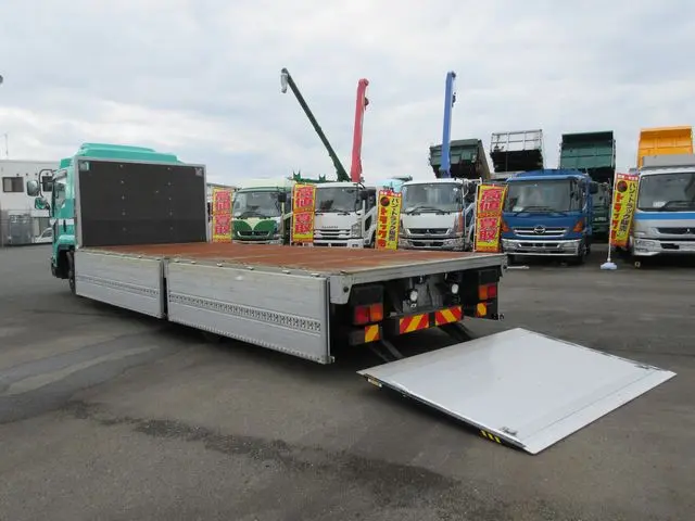 いすゞ フォワード 2RG-FRR90T2(2WD)の写真21