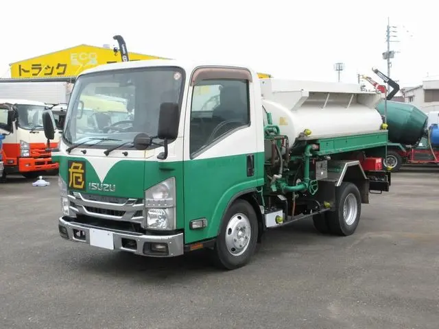 いすゞ エルフ TPG-NMR85N(2WD)の写真7
