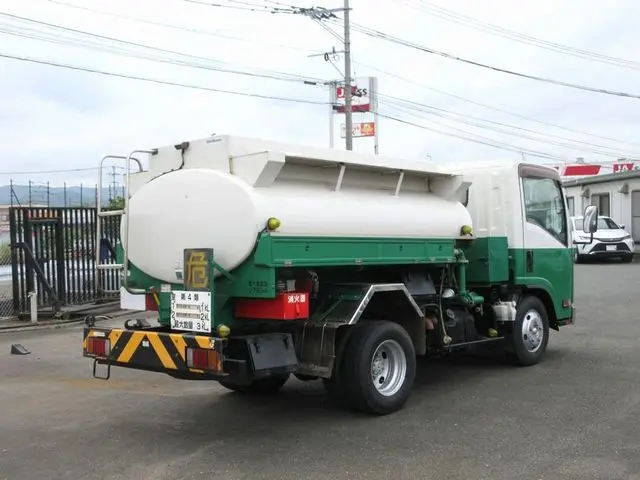 いすゞ エルフ TPG-NMR85N(2WD)の写真8
