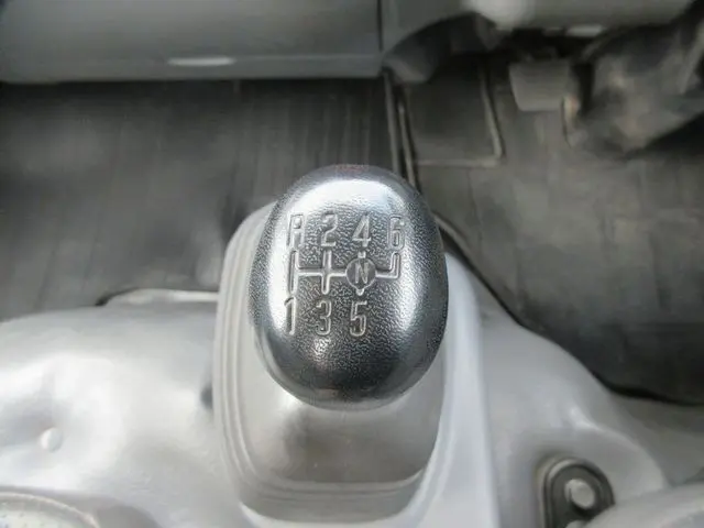 いすゞ エルフ TPG-NMR85N(2WD)の写真41