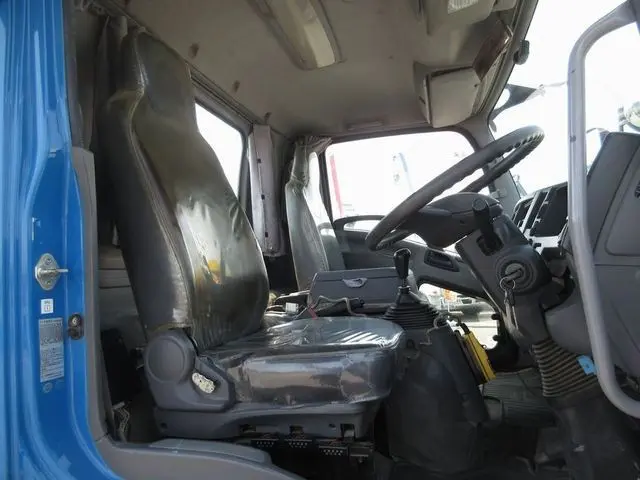 いすゞ フォワード TKG-FRR90S2(2WD)の写真29