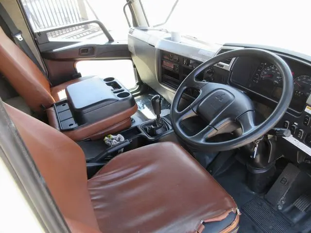 三菱 ファイター 2KG-FK71F(2WD)の写真40