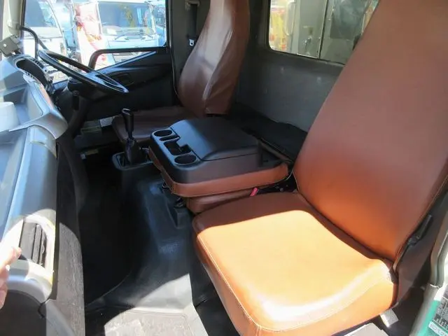 三菱 ファイター 2KG-FK71F(2WD)の写真41