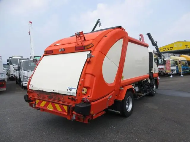 いすゞ フォワード TKG-FRR90S2(2WD)の写真2