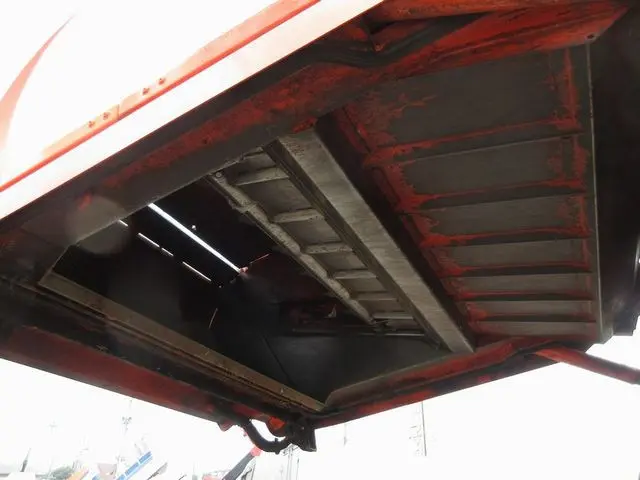 いすゞ フォワード TKG-FRR90S2(2WD)の写真17