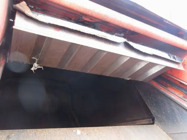 いすゞ フォワード TKG-FRR90S2(2WD)の写真18