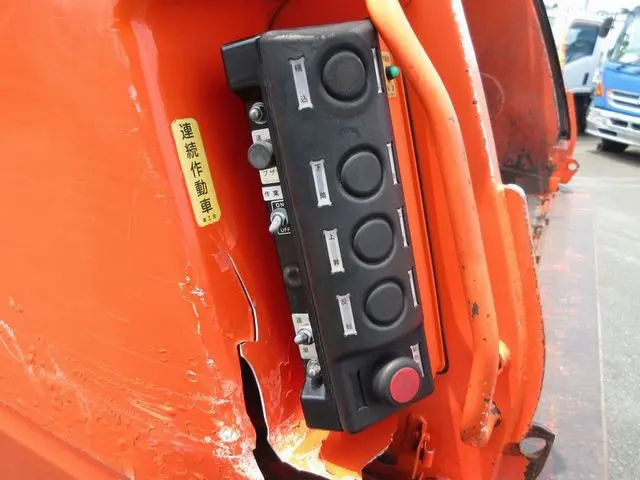 いすゞ フォワード TKG-FRR90S2(2WD)の写真29