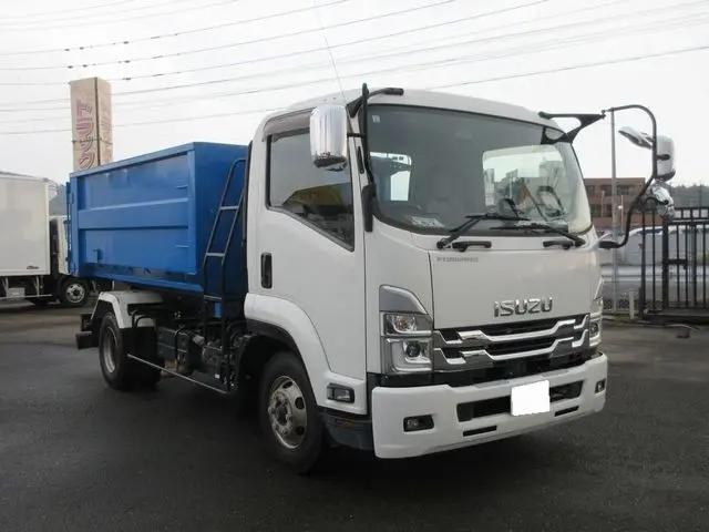 いすゞ フォワード 2RG-FRR90S2(2WD)の写真6