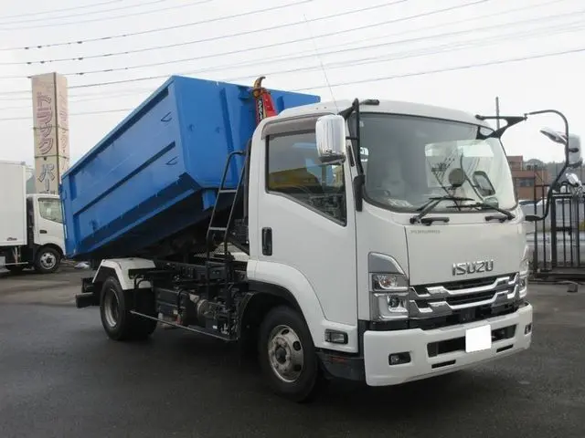 いすゞ フォワード 2RG-FRR90S2(2WD)の写真12