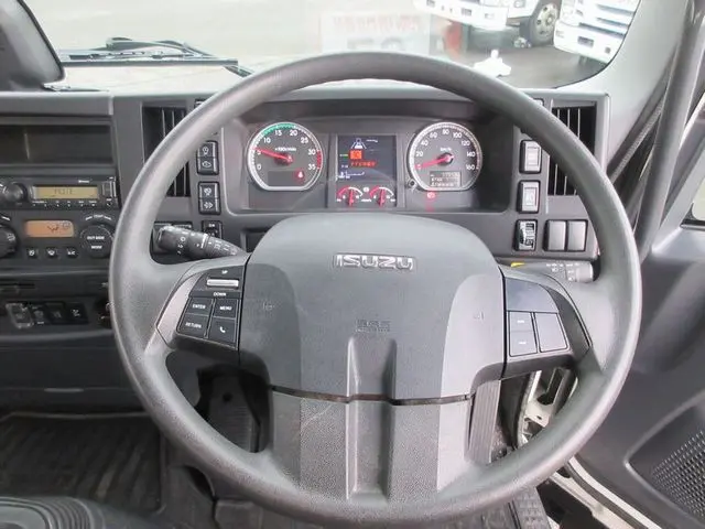 いすゞ フォワード 2RG-FRR90S2(2WD)の写真43