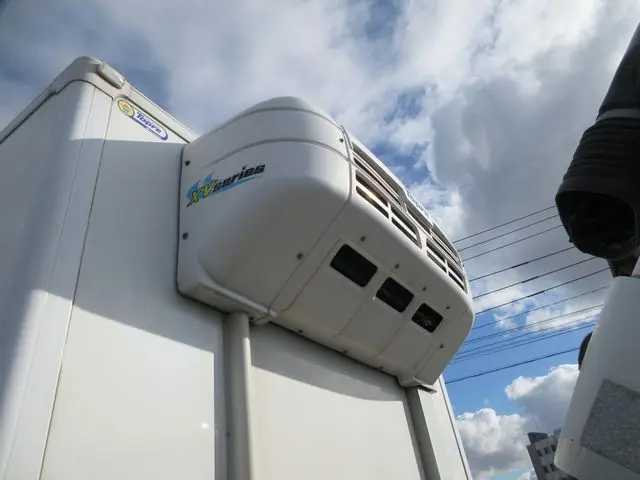 いすゞ フォワード TKG-FRR90T2(2WD)の写真12