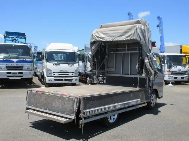 三菱 キャンター TPG-FBA20(2WD)の写真16