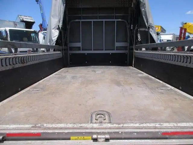 三菱 キャンター TPG-FBA20(2WD)の写真19