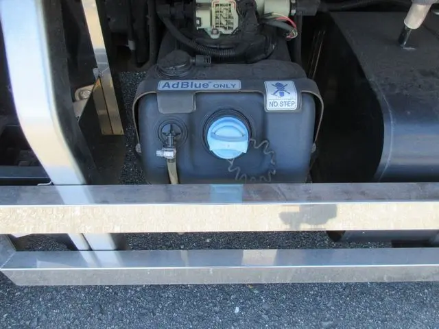三菱 キャンター TPG-FBA20(2WD)の写真24