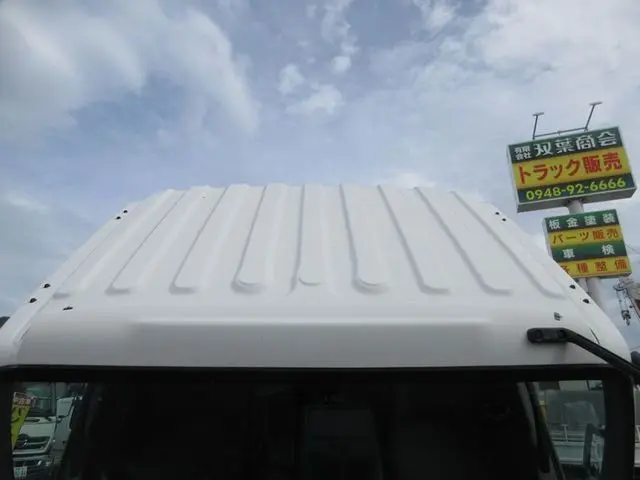 いすゞ フォワード 2RG-FRR90S2(2WD)の写真5