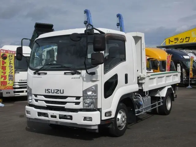 いすゞ フォワード 2RG-FRR90S2(2WD)の写真6